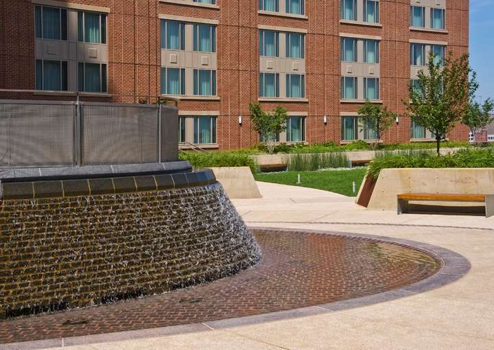 Hilton Garden Inn Baltimore Inner Harbor Экстерьер фото
